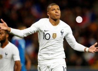 เอ็มบัปเป ฮีโร่กดโทษพาตราไก่ตีเจ๊าน้ำแข็ง