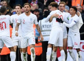 สิงโตคำรามล้างแค้นโครแอต เคนฮีโร่ยิงเชือดซิวแชมป์กลุ่ม