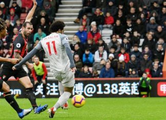 บังซาคนเดิมกลับมาแล้วระเบิดแฮตทริกพาหงส์นั่งจ่าฝูง