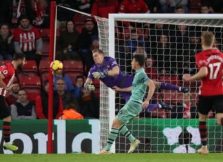 นักบุญฮึดรับนายใหม่เปิดบ้าน ดับสถิติไร้พ่ายปืนเก็บสามแต้ม