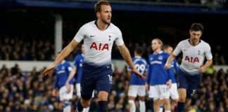 ไก่เดือยทองฟอร์มดุบุกยิงทอฟฟี่ ครึ่งโหลเก็บแต้มจี้เรือ