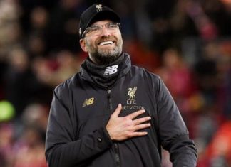 คล็อปป์ ปลื้มใจเห็นซาลาห์สละให้เฟอร์มีโน่กดแฮตทริก