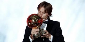 หมดยุค โด้ เมสซี่ แล้วหลัง โมดริซ ผงาดซิวบอลทองคำ