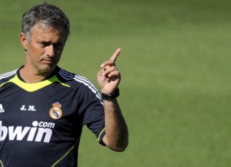 แฟนๆ ชุดขาว โหวตอยากให้มูกลับมาคุมทัพแค่ 37%