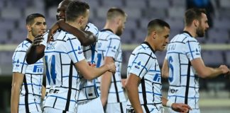 งูใหญ่ ยังฟอร์มแรงบุกอัด ฟิออฯ แซง ขึ้นนำจ่าฝูง