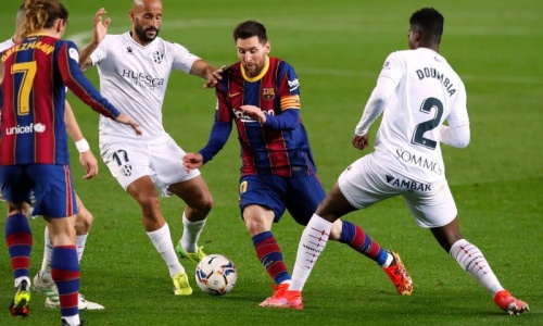 บาร์เซโลน่า vs ฮูเอสก้า