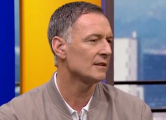 ไม่กลัวเงิบ “ซัตตัน” ทำนายผลคู่ “ลิเวอร์พูล-เลสเตอร์” ศึกพรีเมียร์ลีกคืนนี้