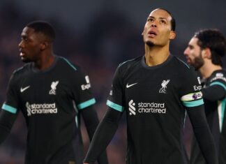 ต่อไม่ได้ อาจเสียเพิ่ม! “แข้งลิเวอร์พูล” ยังไม่ชัวร์ต่อสัญญา หากทีมเก็บ 3 นักเตะตัวหลักไว้ไม่ได้