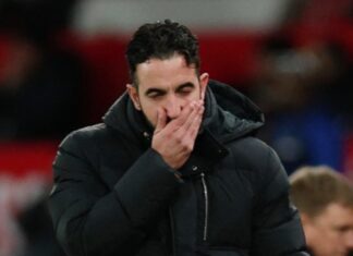 แย่เลย “ซูเปอร์คอม” ทำนายอันดับ “แมนยูฯ” ตอนจบฤดูกาล หลังแพ้คาบ้านให้ “ไบรจ์ตัน”